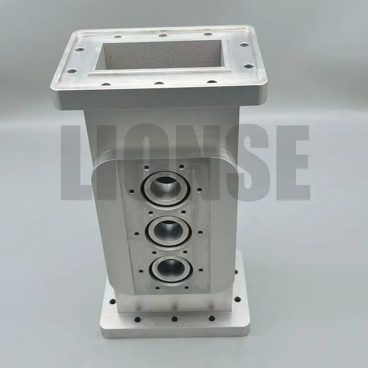 CNC İşleme Metal Alüminyum Blok Parçaları Delikli